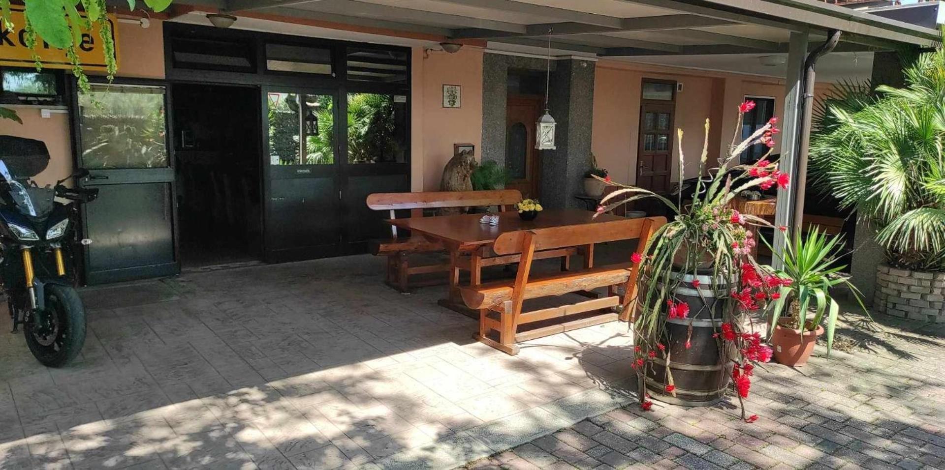 Guesthouse Skofije Ob Parenzani Spodnje Skofije 外观 照片